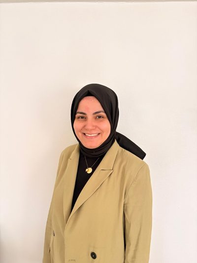Merve — Matematik öğretmeni