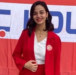 Zeynep Ertaş — Online VIP Dershane Kurucusu